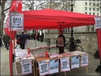 Socialist Party stall in central London; against war on Gaza
