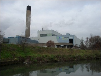 The current incinerator, photo John Davies/CC