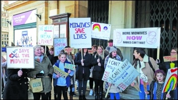 Midwives marching in Hull, Photo: Ted Philips