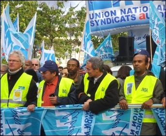 Demonstrations in France against attacks on pension rights, photo Judy Beishon